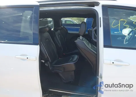 2018 Chrysler Pacifica Limited from USA, damaged, VIN 2C4RC1GG4JR263543